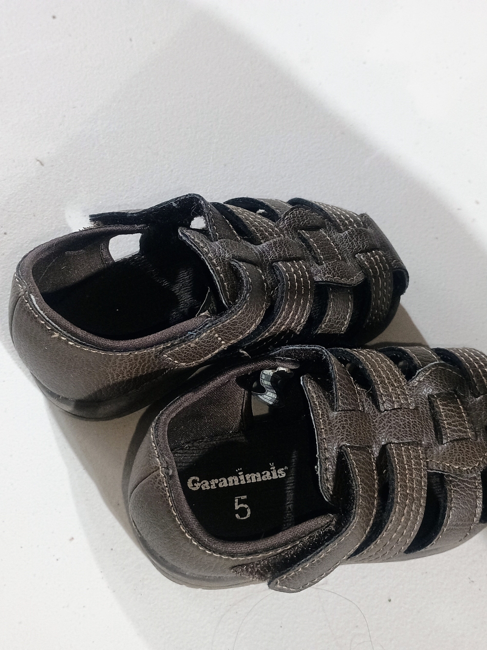 Garanimals Brown Boys Closed-Toe Hook-and-Loop Sandals
